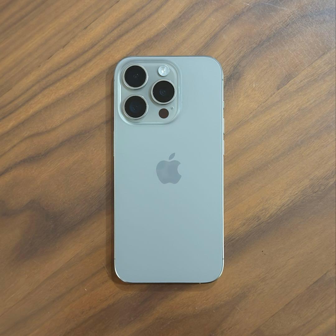 SIMフリー iPhone 15 Pro 256GB