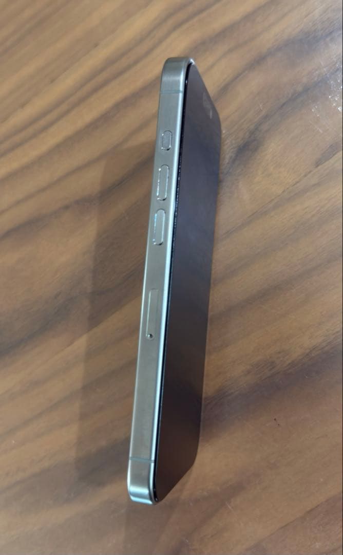 SIMフリー iPhone 15 Pro 256GB