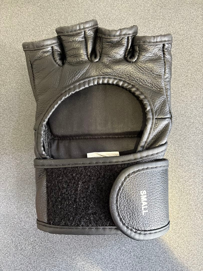 UFCグローブ 公式 MMAグローブ