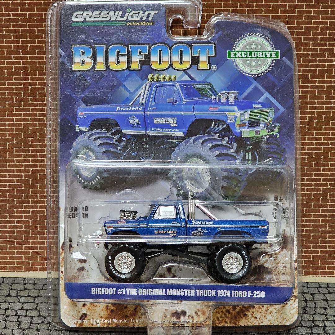 グリーンライト　ビッグフット　モンスタートラック　ビッグタイヤ　1/64