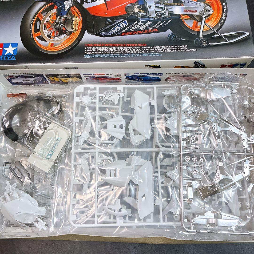 タミヤ 1/12 レプソル ホンダ RC211V '03 バイク