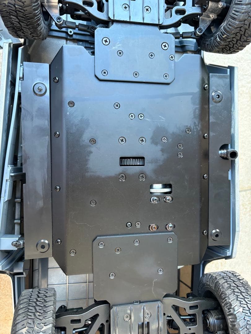 J*n様 特大完成品デアゴスティーニ 1/8 ハマーH1 エンジンラジコン　完全