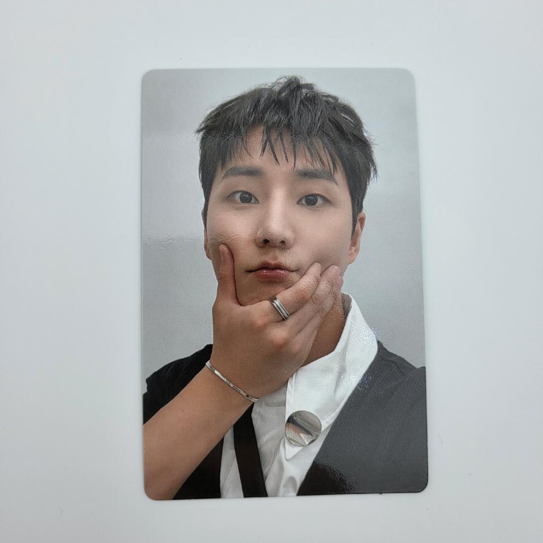 DAY6 The DECADE イヤホン Young K