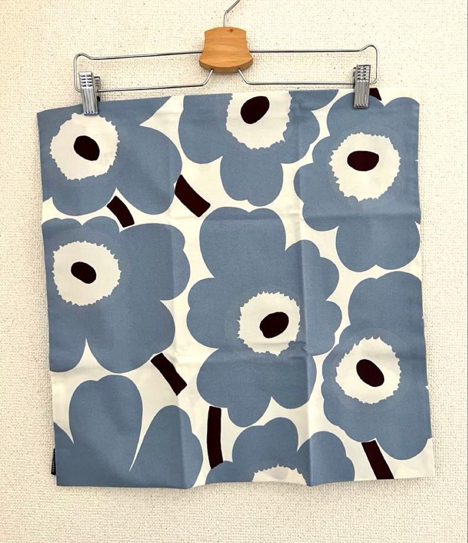 ☆新品未使用☆マリメッコ　marimekko クッションカバー　完売品　ウニッコ