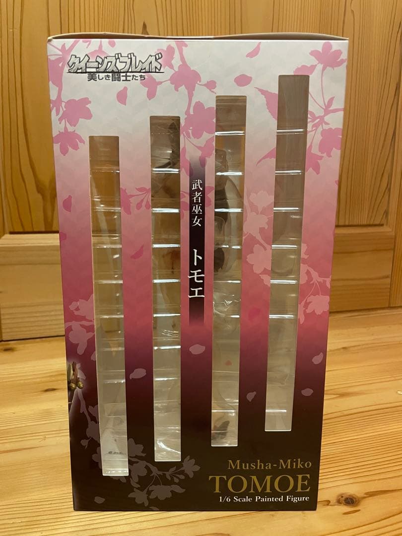 △クイーンズブレイド 美しき闘士たち 武者 巫女 トモエ 1/6サイズフィギュア