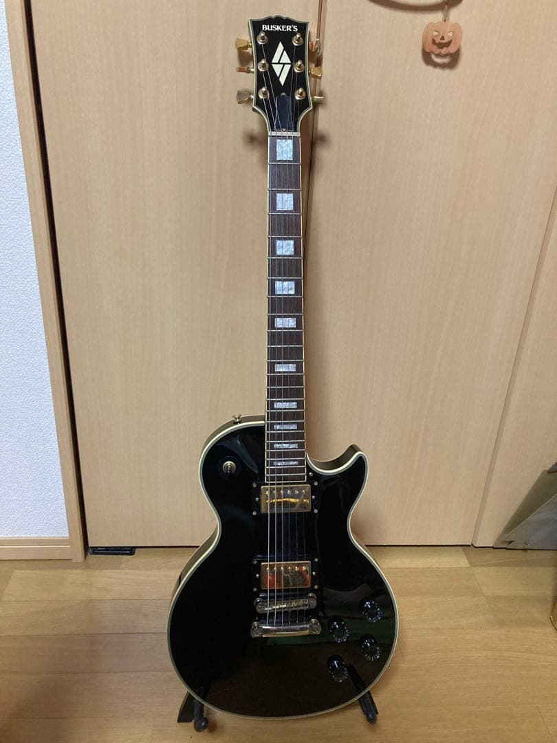 BUSKER'S レスポールカスタム風 エレキギター 黒×金　ぼっちざろっく
