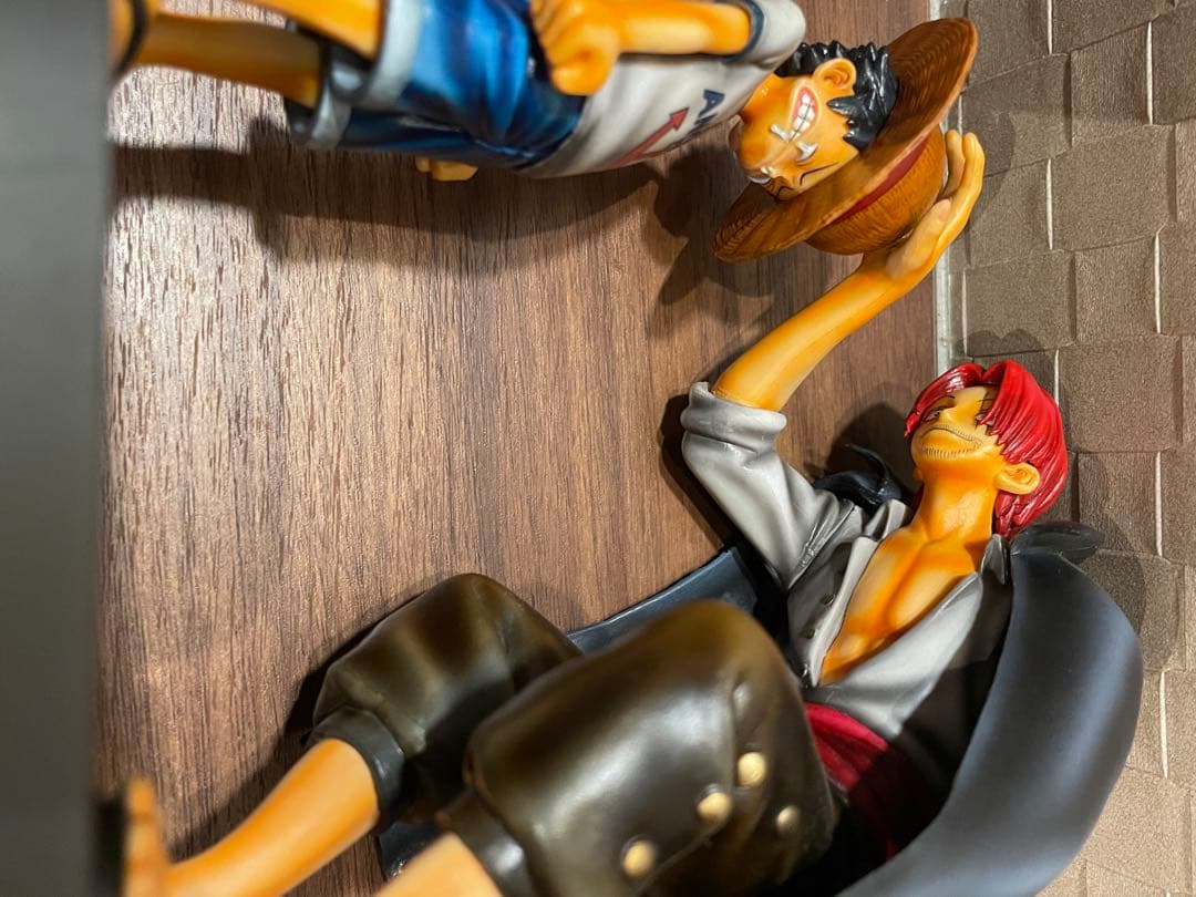 一番くじ ワンピースメモリーズ　A賞 ルフィ&シャンクス フィギュア