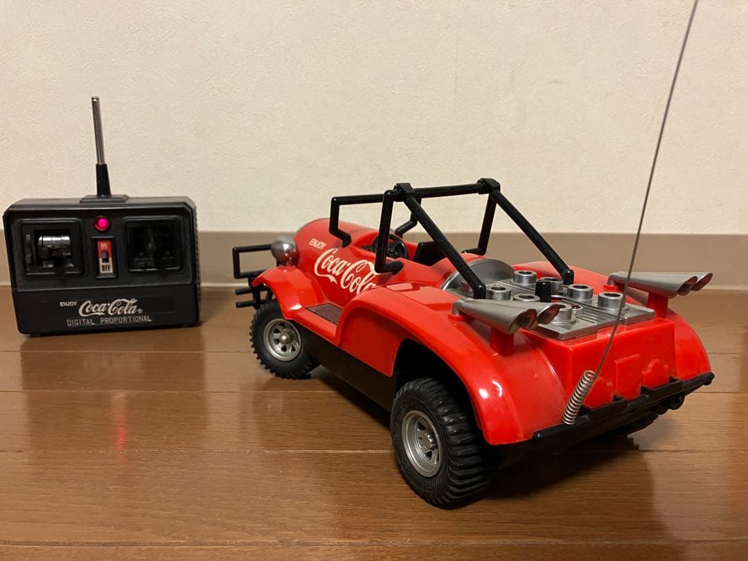 コカコーラ　ラジコン
