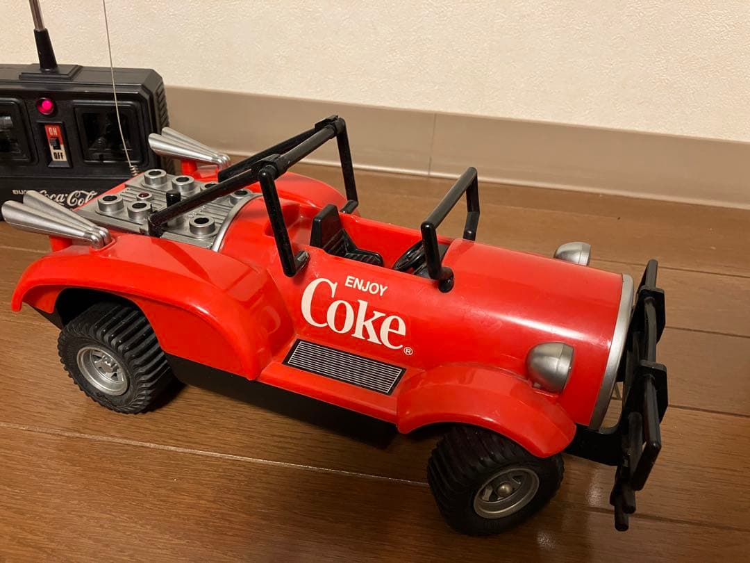 コカコーラ　ラジコン