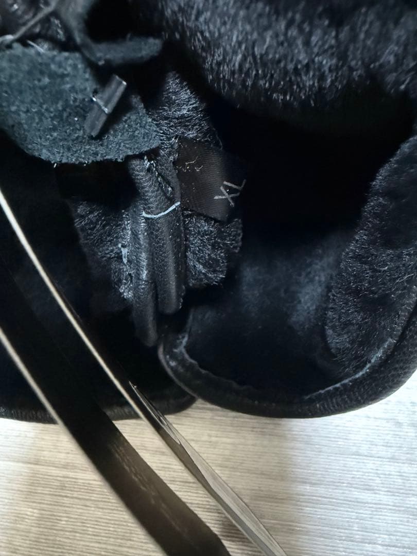 【新品】UGG手袋２つセット