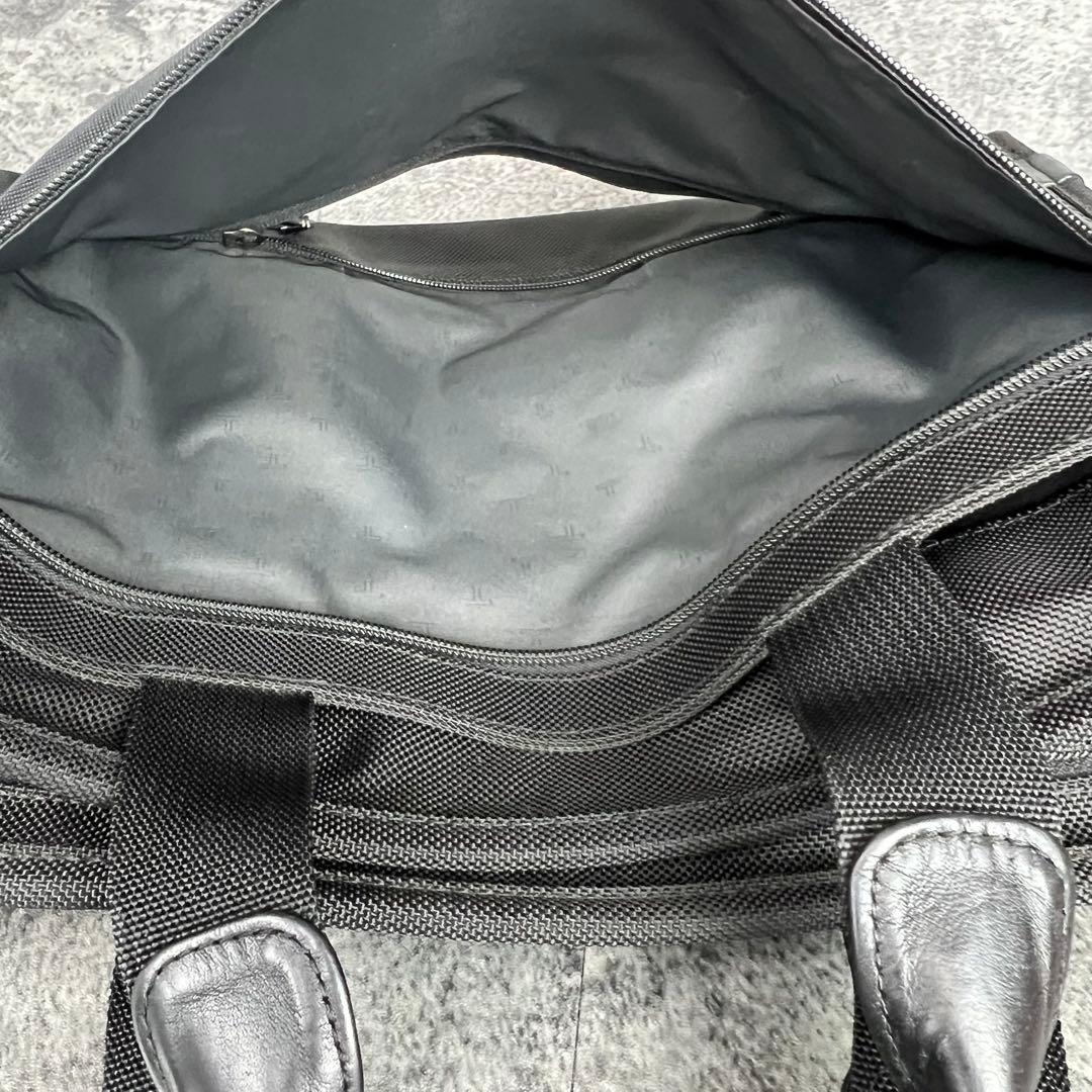 TUMI 2way ビジネスバッグ PC収納可 多ポケット 黒