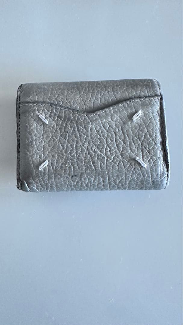 メゾンマルジェラ　レザー 三つ折り財布