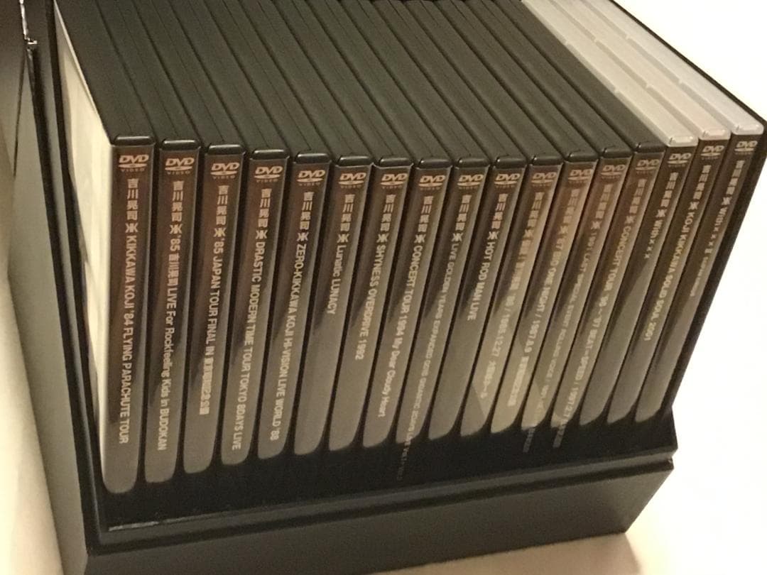 吉川晃司 25周年記念 DVD-BOX 17枚セット LIVE作品 FC限定盤