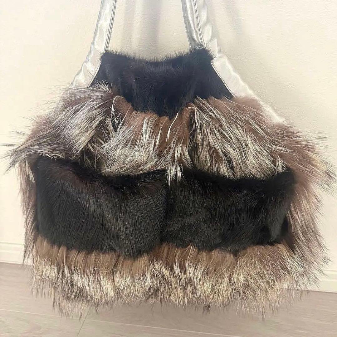 パピリーヒルズ リュバンドール ファーキャリーバッグ