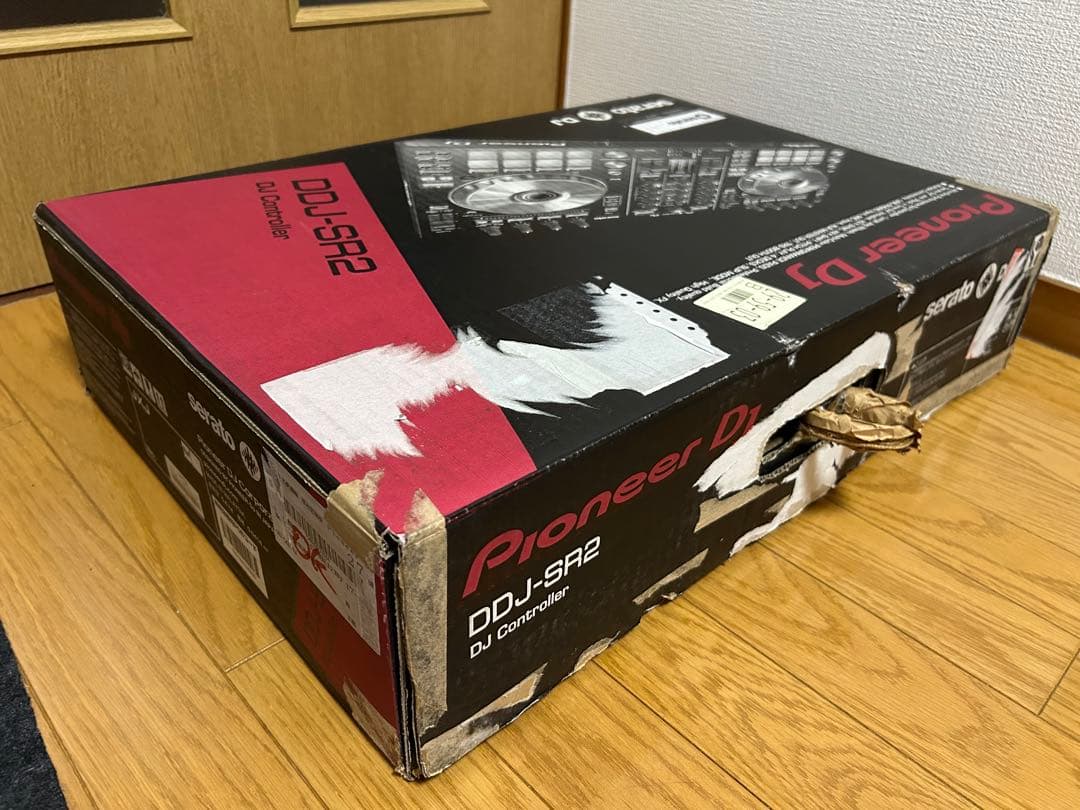 Pioneer DJ DDJ-SR2 コントローラー