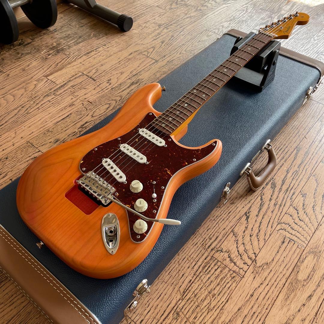 ギター Fender Michael Landau Coma Stratocaster