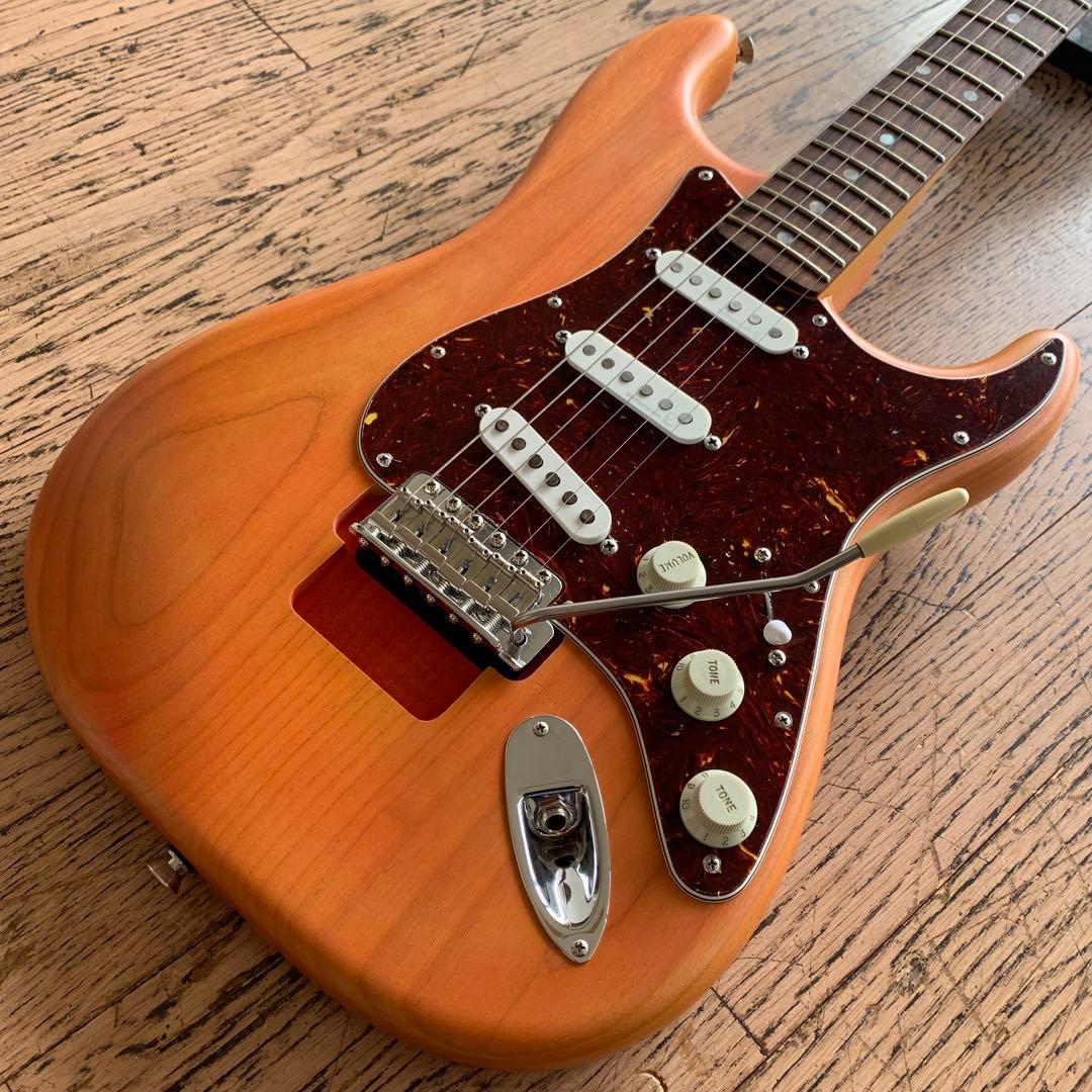 ギター Fender Michael Landau Coma Stratocaster