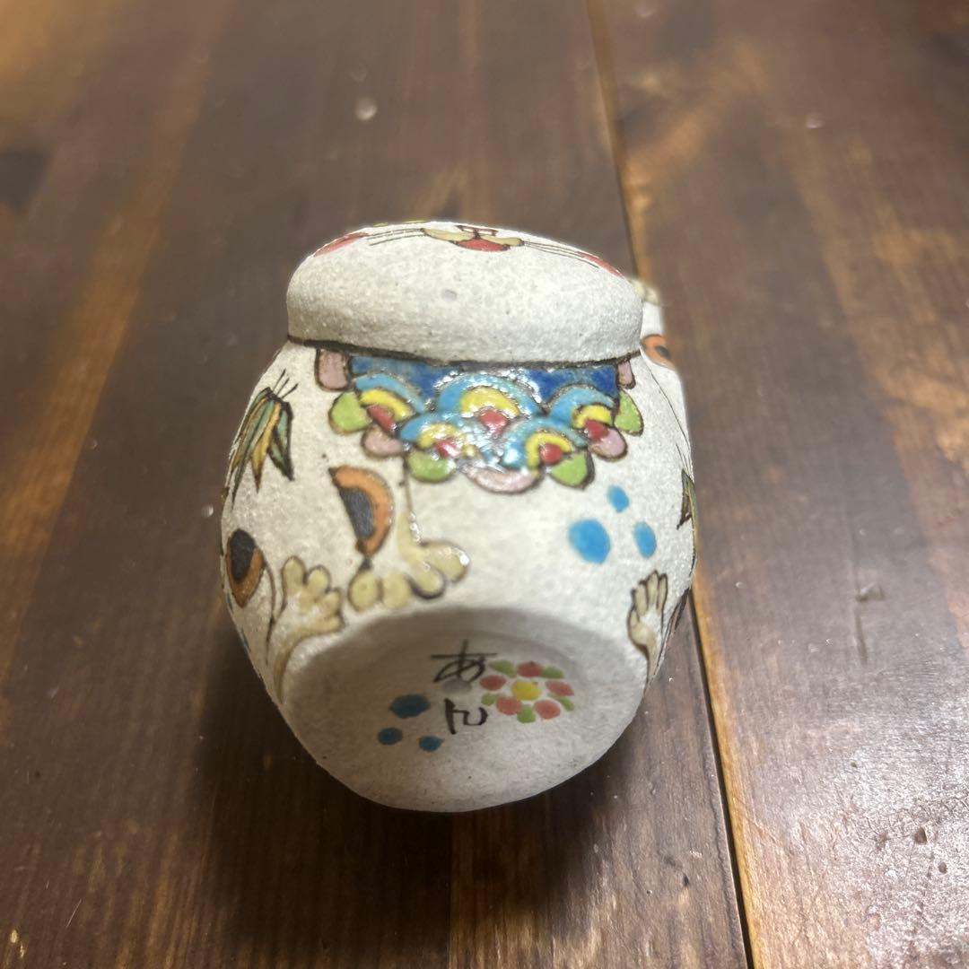 作家　陶芸作家　招き猫　手描き　左手上げ　商売繁盛　縁起物