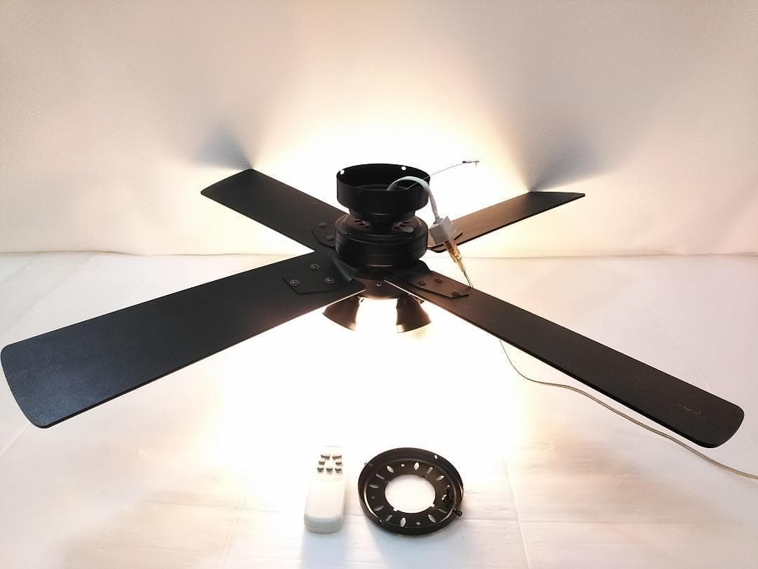 LOWYA Lasvolta 4L シーリングファン 4灯 サーキュレーター★