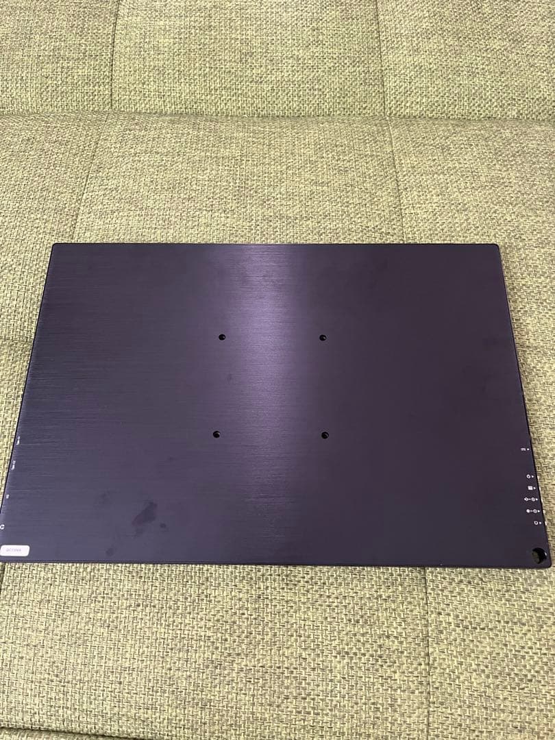 16型ポータブルモニター