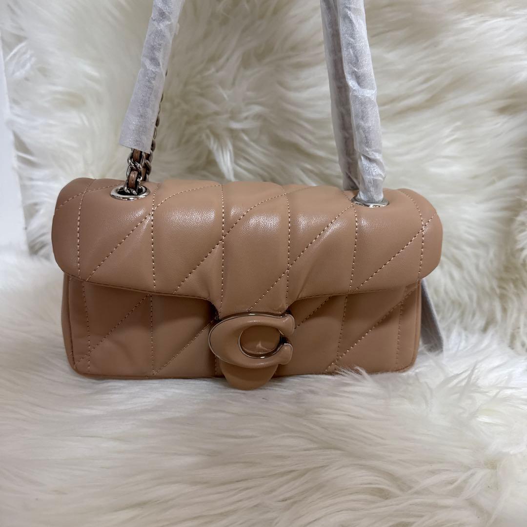 COACH ショルダーバッグ ベージュ キルティング20cm