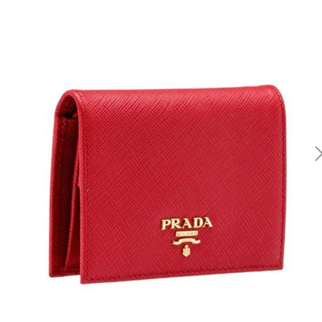 PRADA サフィアーノレザー 財布　赤