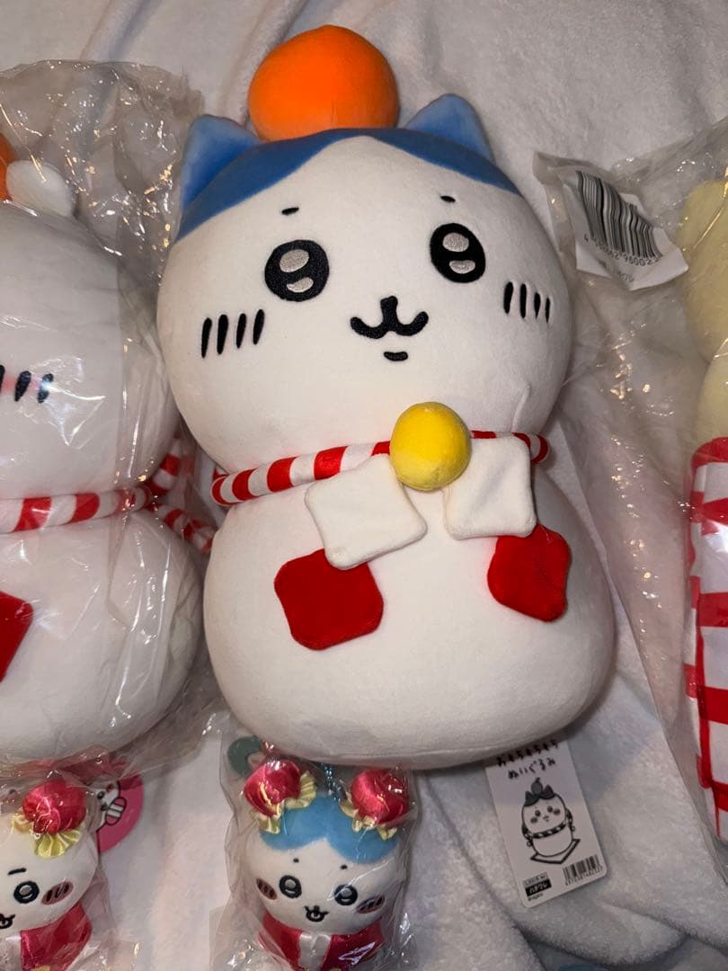 ちいかわ　ハチワレ　おもちもちもちぬいぐるみ　ちいかわくじ　来来　郵便局　セット