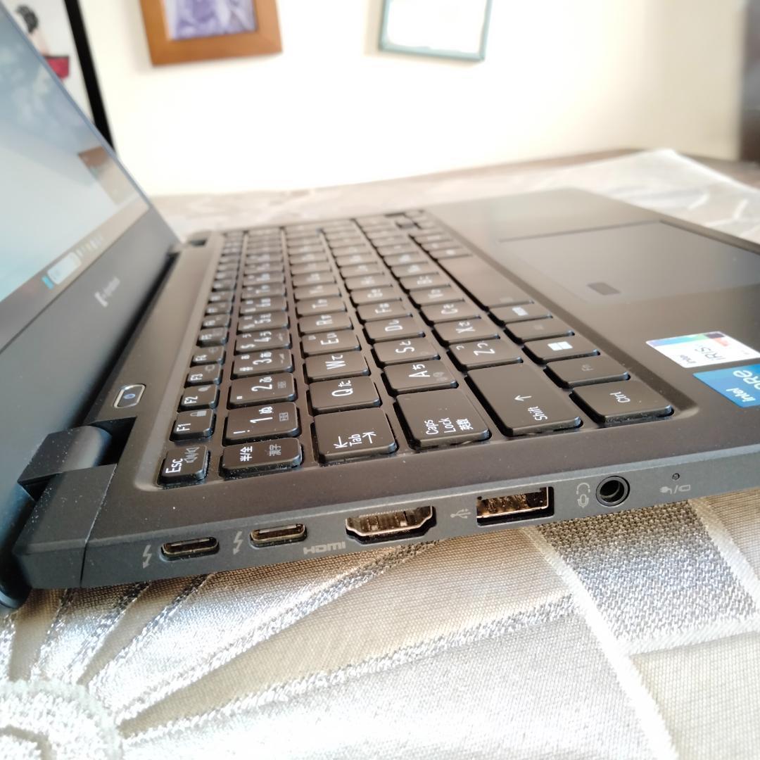 13inch東芝 ｜11世代 i5 1135G7 256G 1920●1080