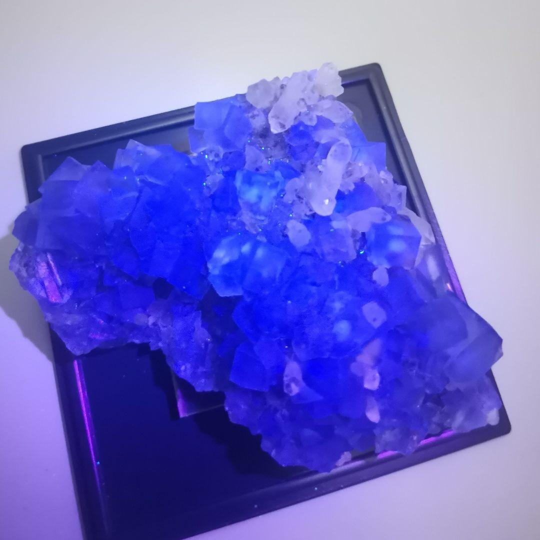 ナミビア　オコルス　フローライト・クォーツ