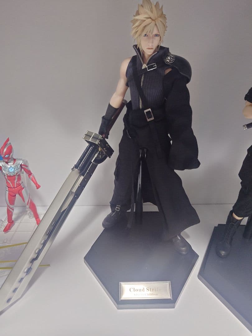 SV＠プロフ必読様　gametoys　クラウド・ストライフ