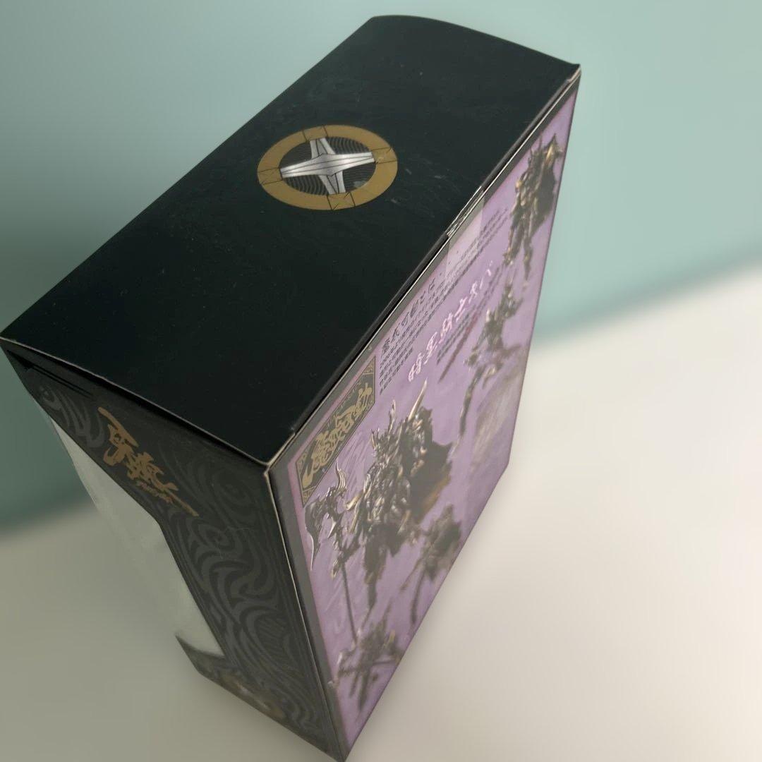 t931 魔戒可動 暗黒騎士キバ 未開封