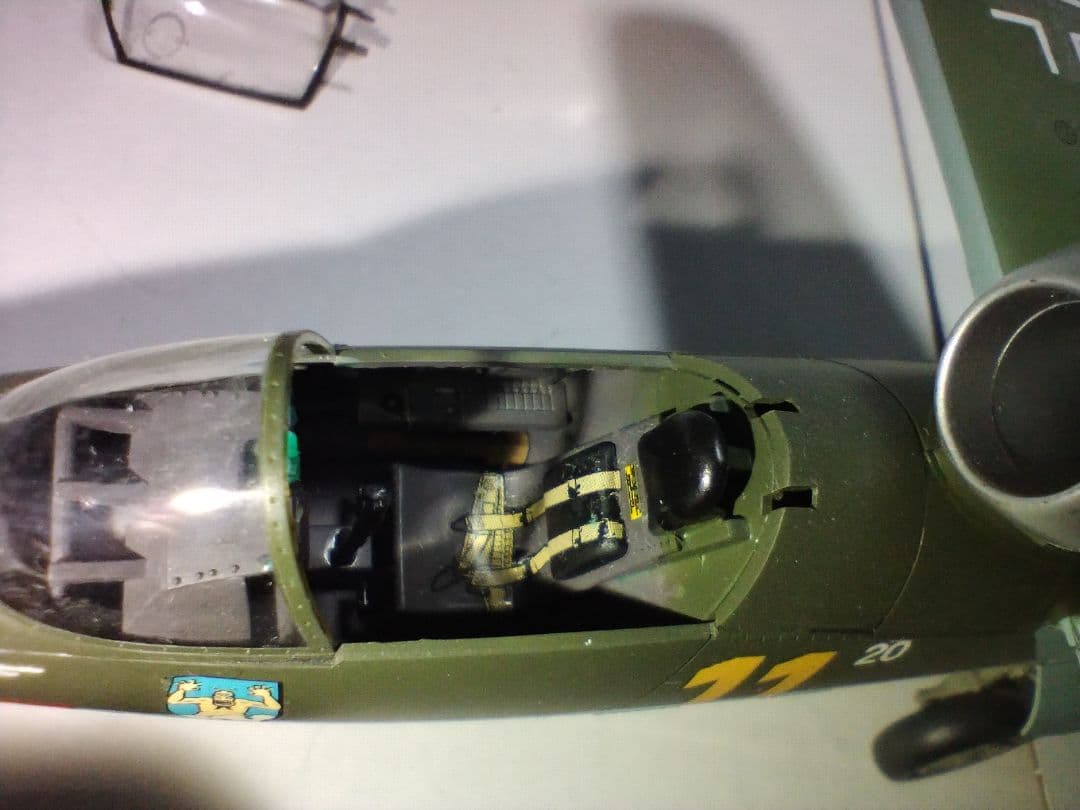 プラモデル完成機　1/48　ハインケルHe162a-2サラマンダー