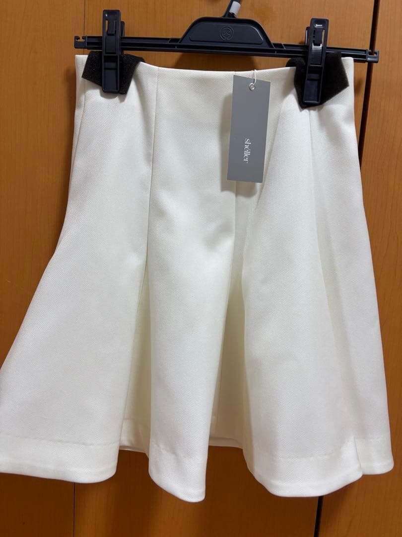 sheller シェリエ　ボックスフレアZIPスカート　ホワイト　S