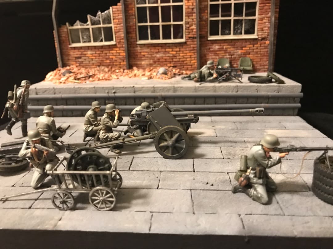 りろ様　ジオラマ　1/35 タミヤ　ドイツ軍機関銃チーム　完成品