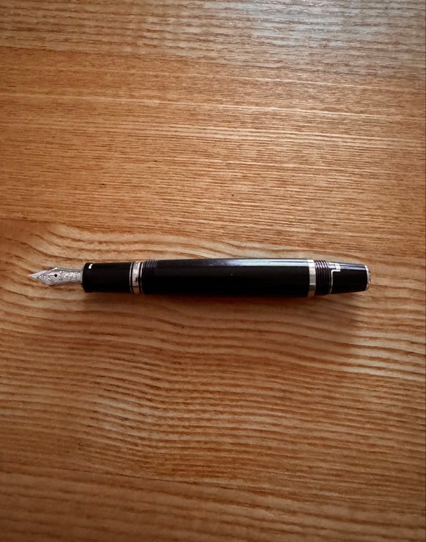 モンブラン ボエム 万年筆 廃番品 希少
