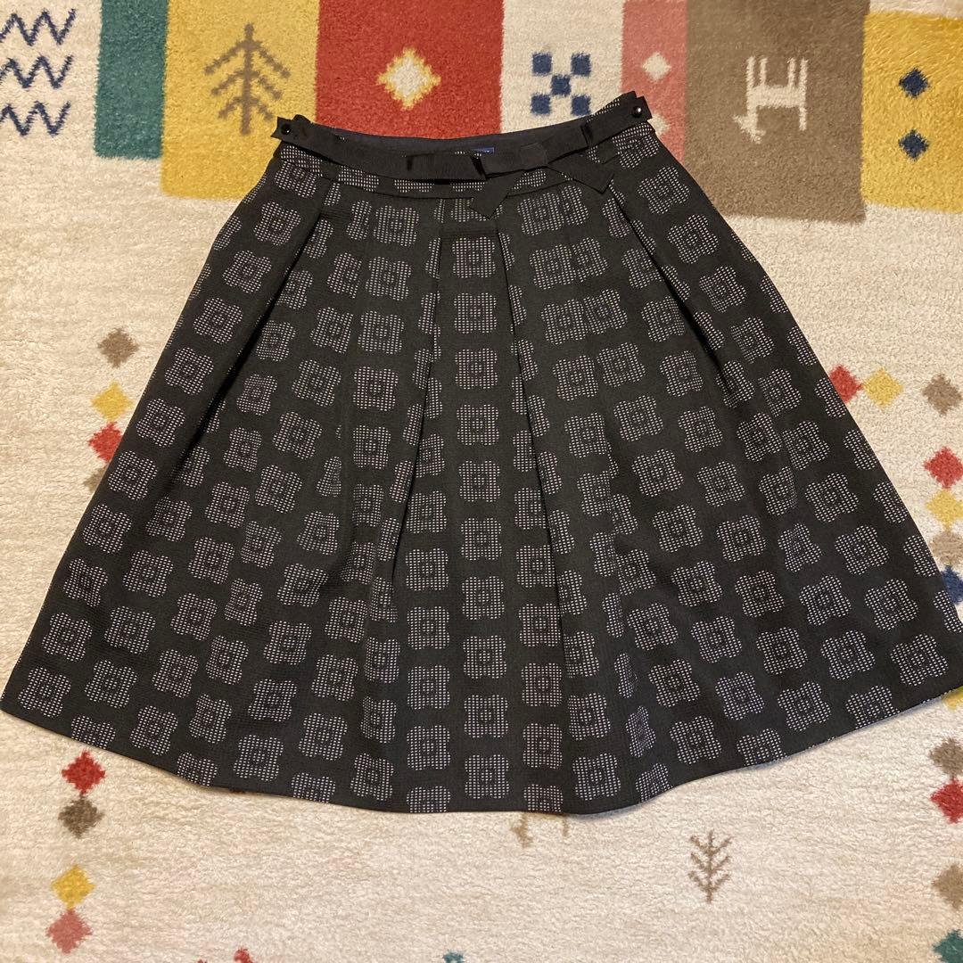 ★本日限定お値下げ★定価28,600円エムズグレイシー新品タグ付きスカート40