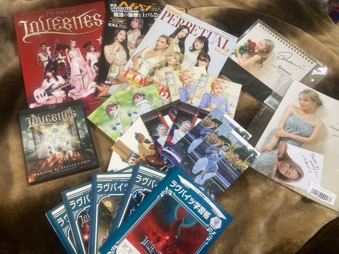 LOVEBITES グッズ