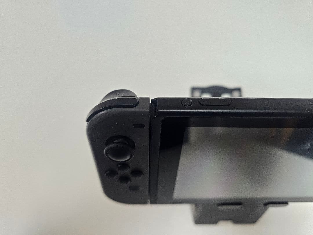 【即日発送】Nintendo Switch 本体 実働　ケース付