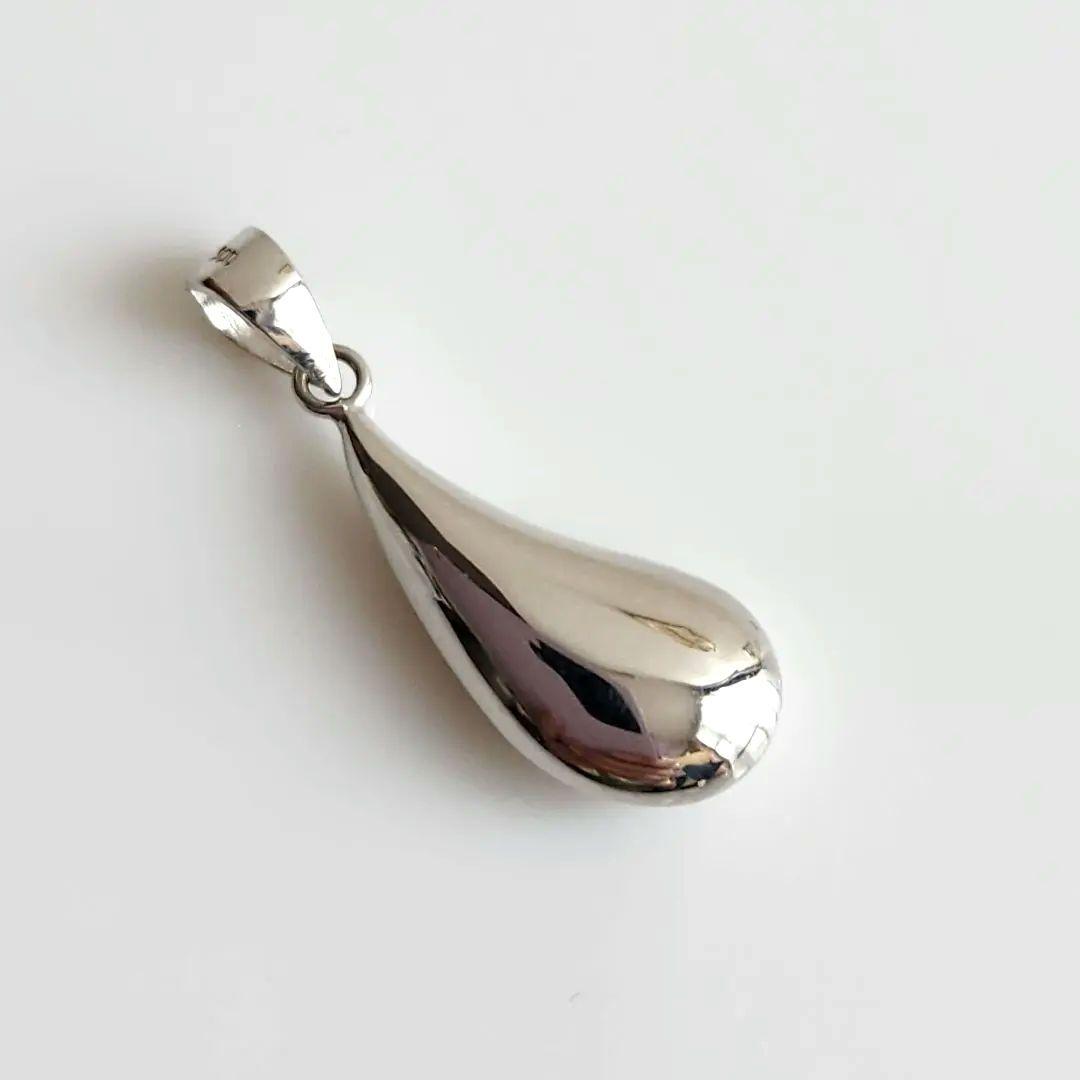 プラチナPt900　 ティアドロップ　ペンダントトップ　チャーム 刻印あり