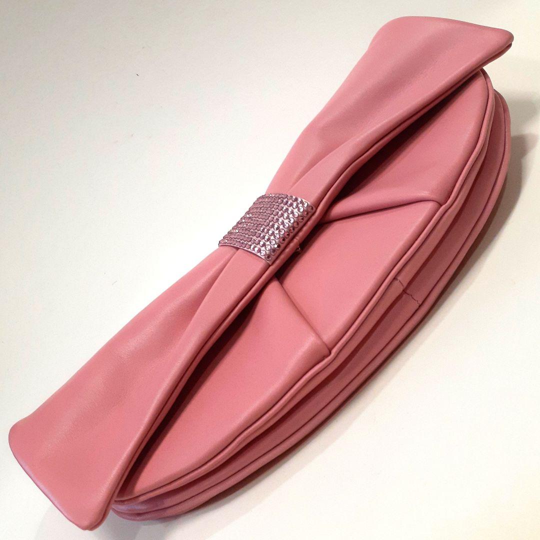 UNO KANDA ピンク リボン クラッチバッグ