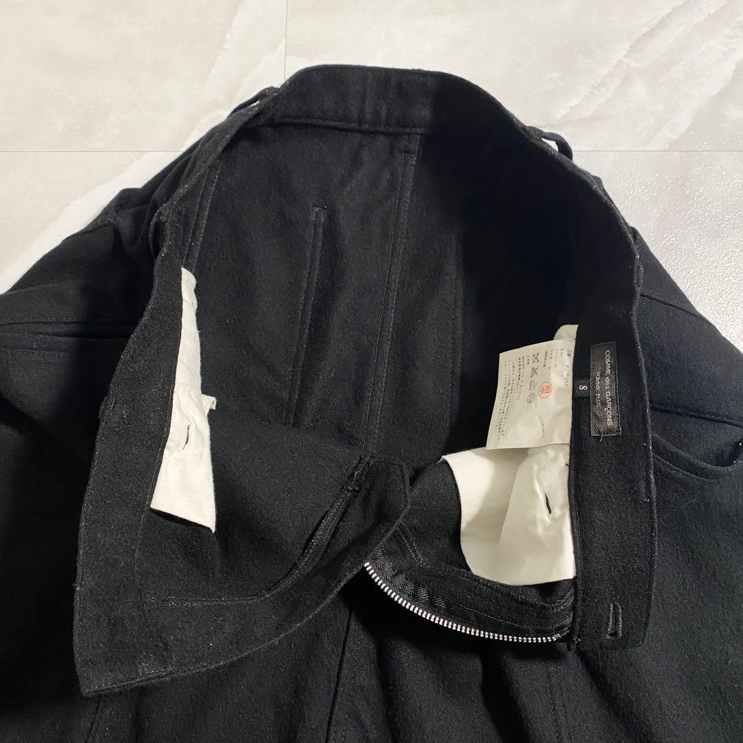 A16634 美品 コムデギャルソンオムプリュス 12AW 縮絨ペンギンパンツ黒