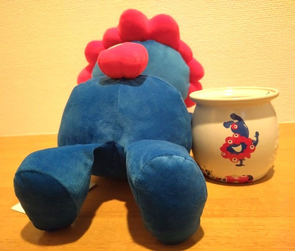 ミャクミャク　這い型　Lサイズ　ぬいぐるみ　推しカラー　黄緑　壺　黒ミャクミャク