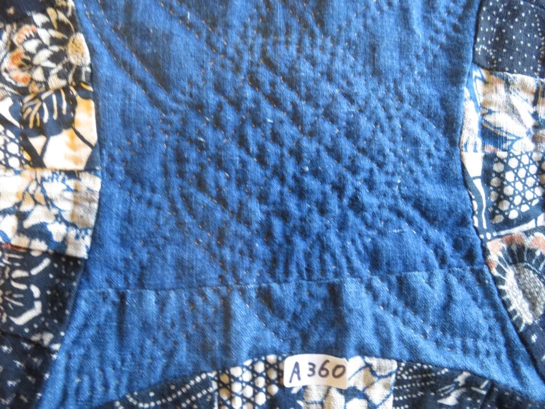 No.A360　古布のタペストリー（ダブルウエディング）