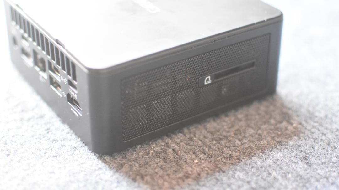 ミニPC GEEKOM IT15