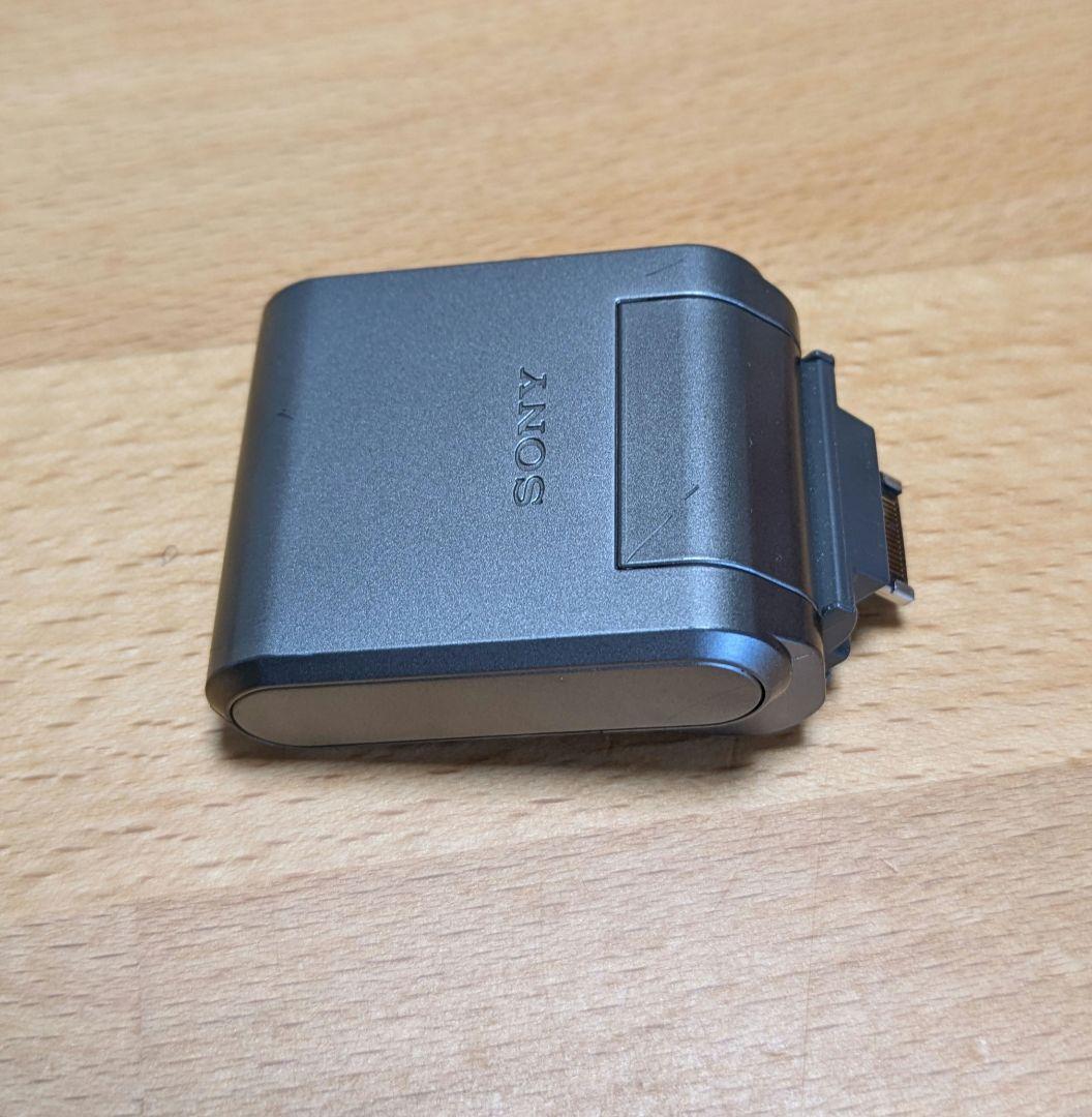 SONY α ミラーレス一眼カメラ 本体とバッテリー