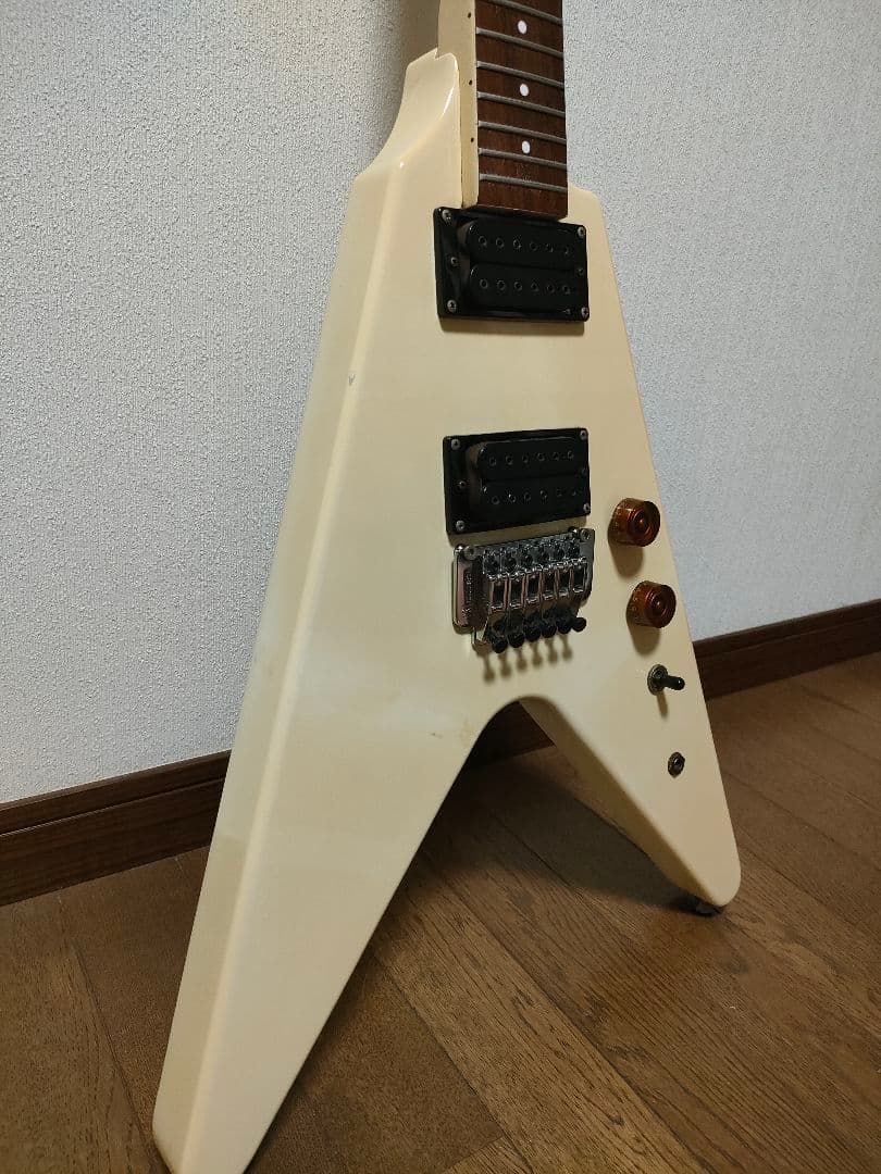 FERNANDES BSV-60 フェルナンデス フライングV ビンテージ