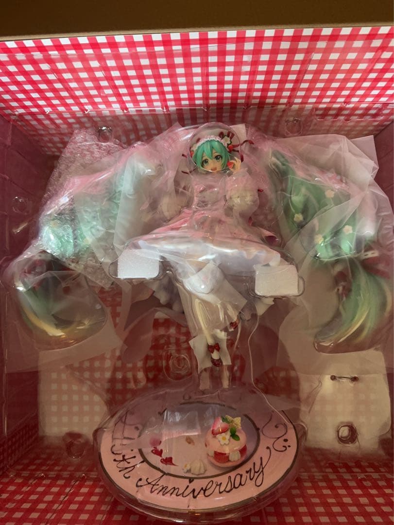 初音ミク　15th anniversary フィギュア