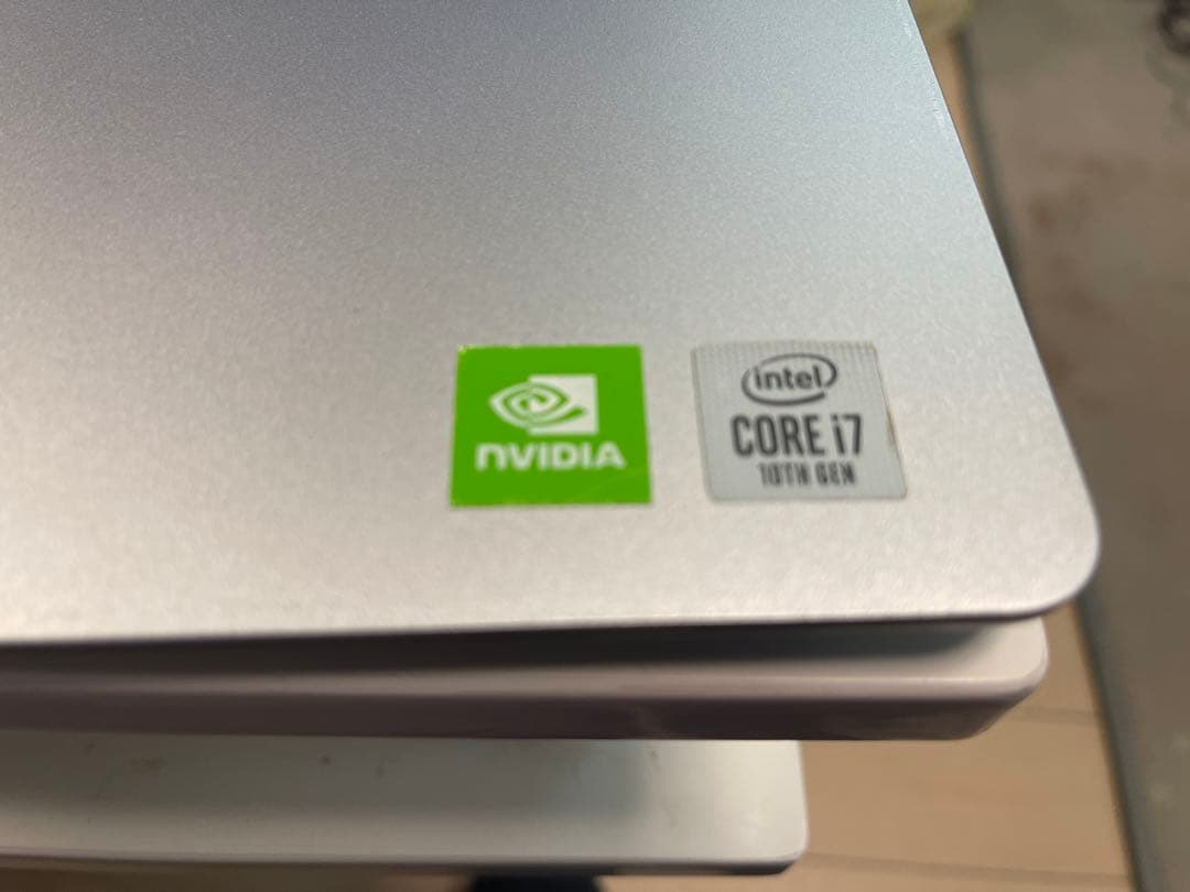 Dell Inspiron 5593 Intel Core i7、GPU搭載機