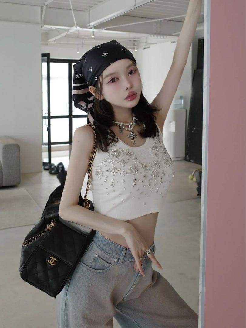 新品タグ付 ホワイト ダーリッチ ジュエリーリブノースリトップス フリー