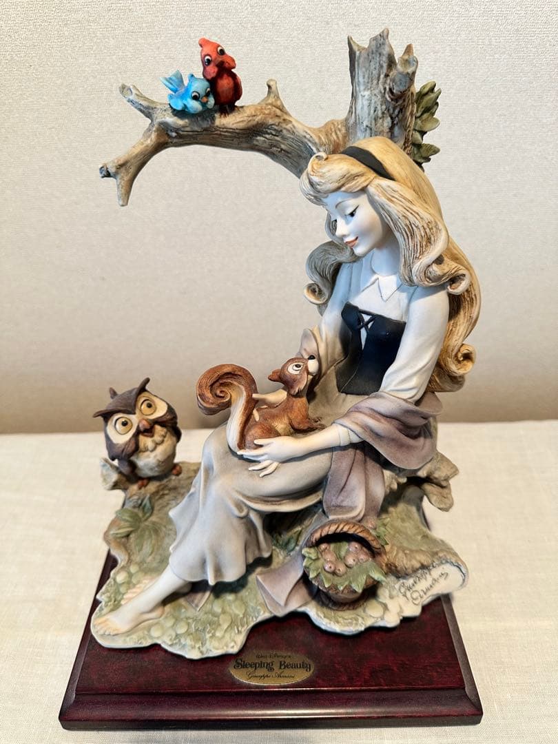 亜*)様 Armani スリーピングビューティー　新品